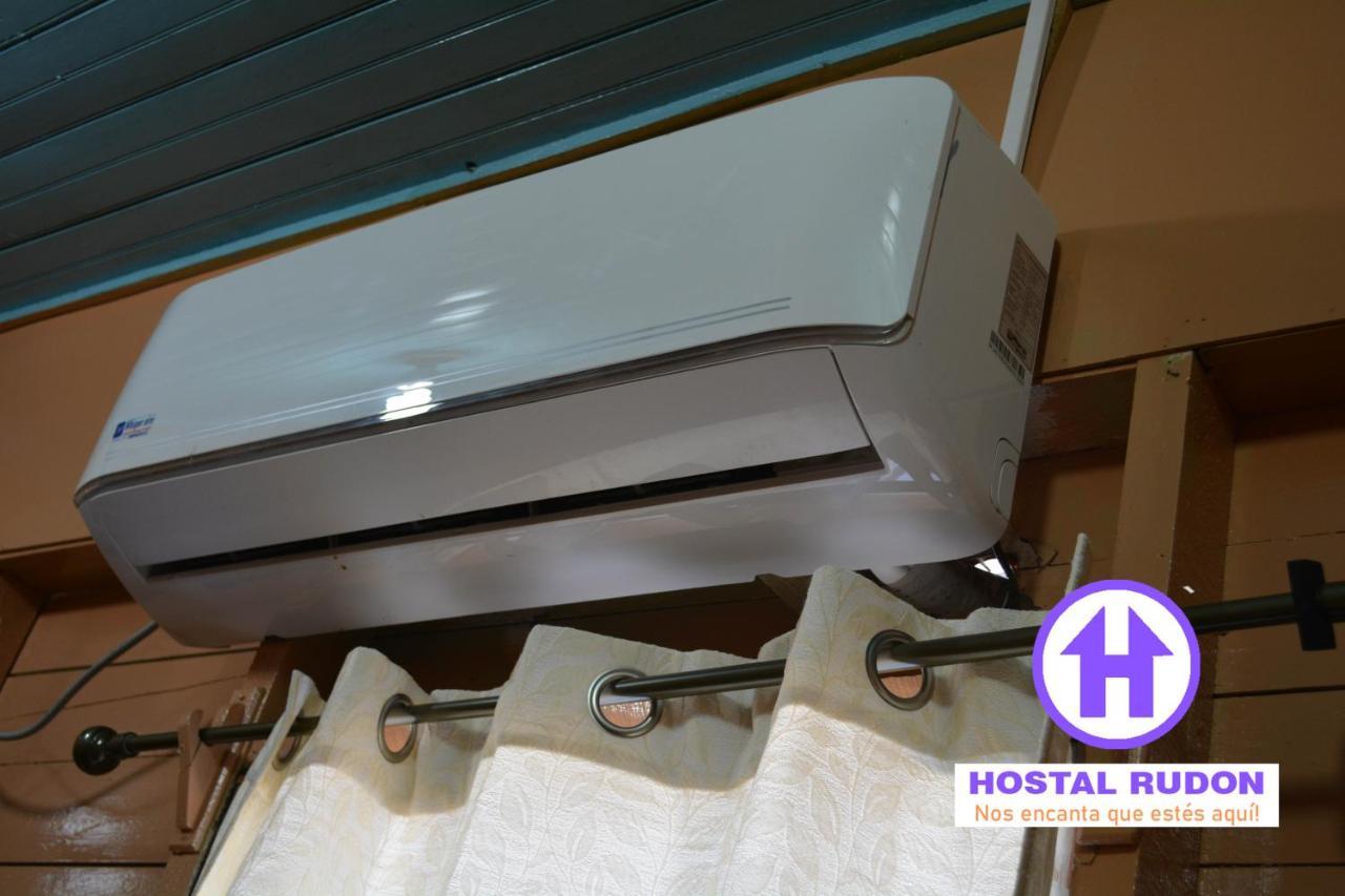 Apartamentos Y Hostal Rudon #1 بورتو كورتيس المظهر الخارجي الصورة