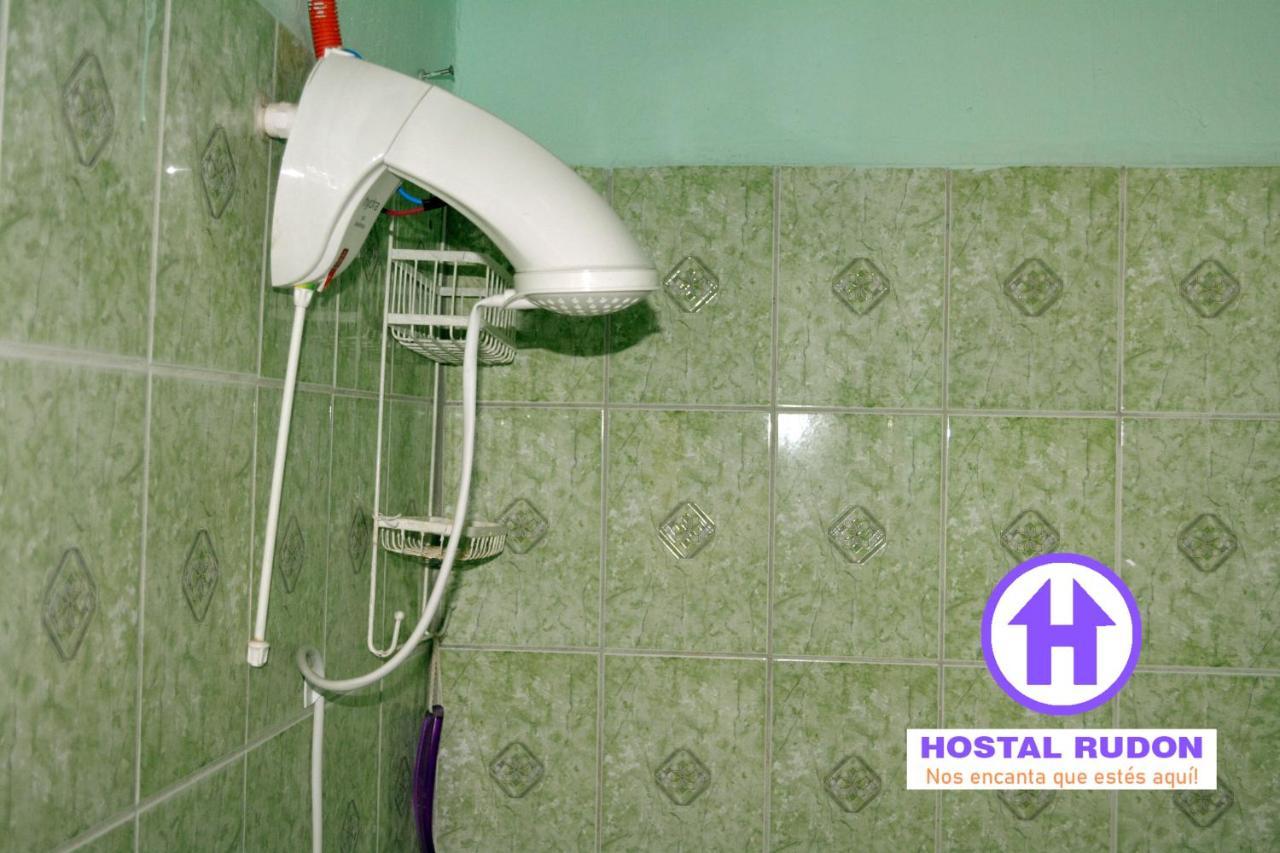 Apartamentos Y Hostal Rudon #1 بورتو كورتيس المظهر الخارجي الصورة